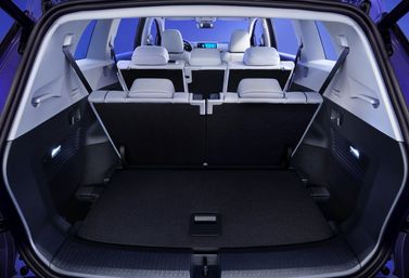 Volkswagen ID.6، دفع رباعي 5 أبواب X — حجرة الأمتعة