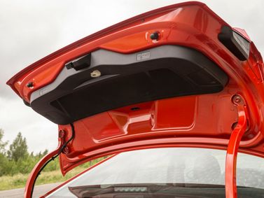 Volkswagen Jetta سابعاً، سيدان — حجرة الأمتعة