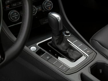 Volkswagen Jetta سابعاً، سيدان — لوحة العدادات