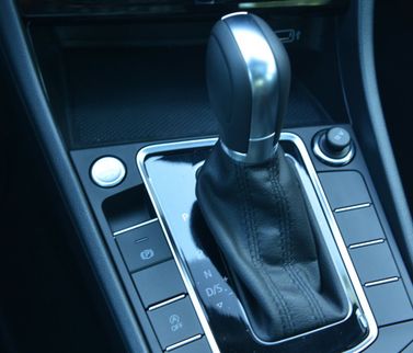 Volkswagen Jetta سابعاً، سيدان — محدد ناقل الحركة