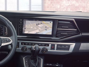 Volkswagen Multivan عملية فيس ليفت T6، ميني فان — شاشة نظام المعلومات والترفيه