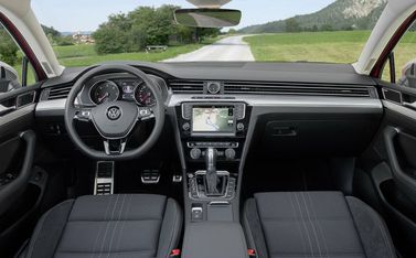 Volkswagen Passat B8، واجون 5 أبواب Alltrack — لوحة القيادة