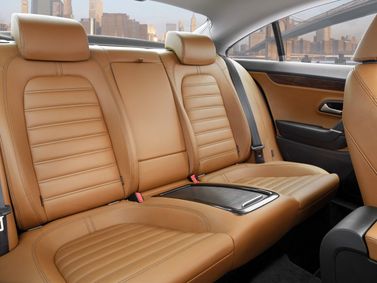 Volkswagen Passat CC I، سيدان — المقاعد الخلفية