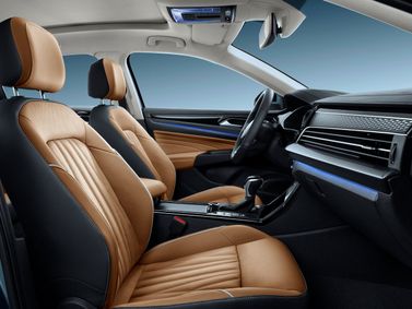 Volkswagen Passat (North America and China) II Facelift, Sedan — front seats