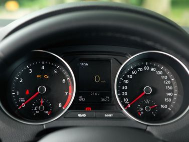Volkswagen Polo V Рестайлинг, Хэтчбек 3 дв. — панель приборов