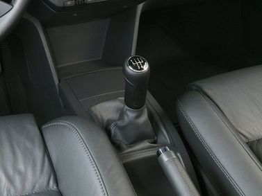 Volkswagen Polo IV, Sedan — gear selector