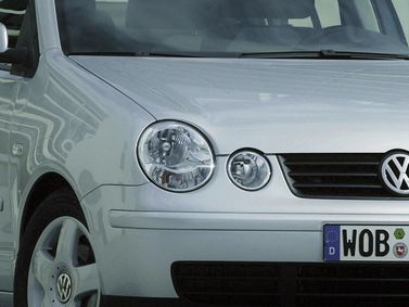 Volkswagen Polo IV, Sedan — front-left view