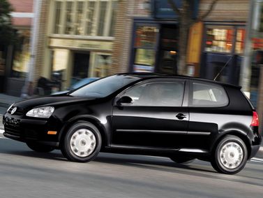 Volkswagen Rabbit II, Hatchback 3 dr. — front three-quarter view