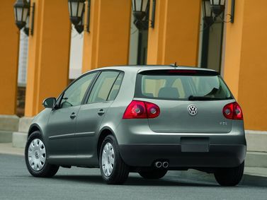 Volkswagen Rabbit II, Hatchback 5 dr. — rear-left view