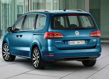 Volkswagen Sharan II Рестайлинг, Минивэн — вид сзади слева