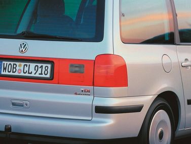 Volkswagen Sharan I Рестайлинг, Минивэн — вид сзади справа