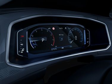 Volkswagen T-Roc (السوق الصينية) عملية تجديد، دفع رباعي 5 أبواب — لوحة العدادات