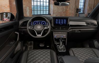 Volkswagen T-Roc أنا فيس ليفت، دفع رباعي خارجي — منطقة السائق