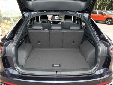 Volkswagen Tayron أنا فيس ليفت، دفع رباعي 5 أبواب X — حجرة الأمتعة