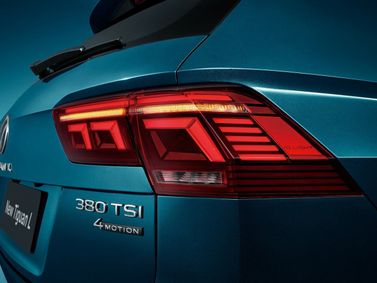 Volkswagen Tiguan فيس ليفت II (السوق الصينية)، دفع رباعي 5 أبواب L — المصباح الخلفي