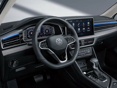 Volkswagen Tiguan فيس ليفت II (السوق الصينية)، دفع رباعي 5 أبواب L — منطقة السائق