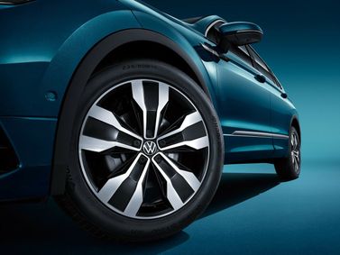 Volkswagen Tiguan فيس ليفت II (السوق الصينية)، دفع رباعي 5 أبواب L — جنط العجلة