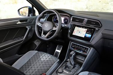 Volkswagen Tiguan فيس ليفت الثاني، دفع رباعي 5 أبواب — منطقة السائق