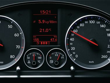 Volkswagen Touran I, Compact Van — instrument cluster