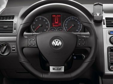 Volkswagen Touran I Facelift, Compact Van — steering wheel