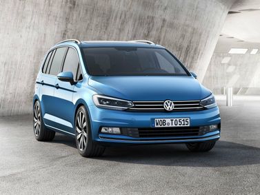 Volkswagen Touran II, Compact Van — front-left view