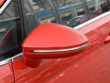 Volkswagen Touran II, Compact Van Cross L — side mirror