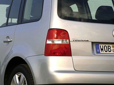 Volkswagen Touran I, Compact Van — close-up of the rear of the vehicle