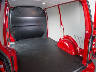 Volkswagen Transporter T6، فان — حجرة الأمتعة