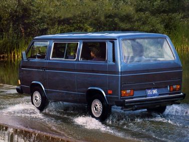 Volkswagen Transporter T3، ميني فان — منظر خلفي أيسر