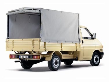 Volkswagen Transporter T4، بيك أب بكابينة مفردة — منظر خلفي بزاوية ثلاثة أرباع