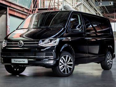 Volkswagen Transporter T6، فان Long — منظر أمامي أيمن