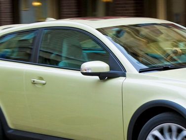 Volvo C30 I، هاتشباك 3 أبواب — منظر من الجانب الأيسر