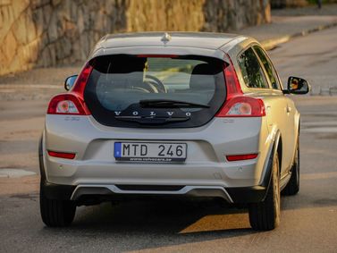 Volvo C30 أنا فيس ليفت، هاتشباك 3 أبواب — منظر خلفي