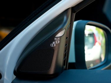 Volvo C30 أنا فيس ليفت، هاتشباك 3 أبواب — تفصيل داخلي