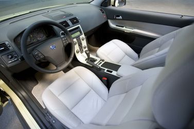 Volvo C30 I، هاتشباك 3 أبواب — منطقة السائق