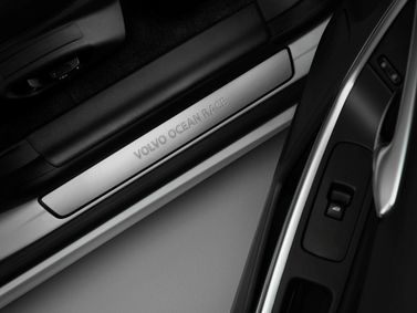 Volvo V40 Cross Country أنا فيس ليفت، هاتشباك 5 أبواب — تفصيل داخلي