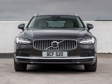 Volvo V90 II Рестайлинг, Универсал 5 дв. — вид спереди