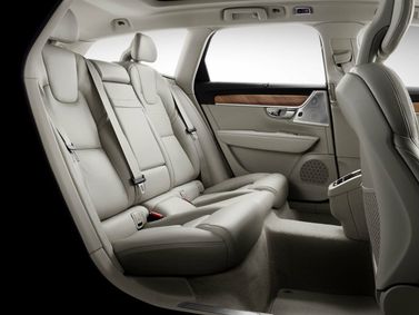 Volvo V90 II, Универсал 5 дв. — задние сиденья