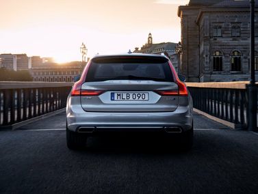 Volvo V90 II, Универсал 5 дв. — вид сзади