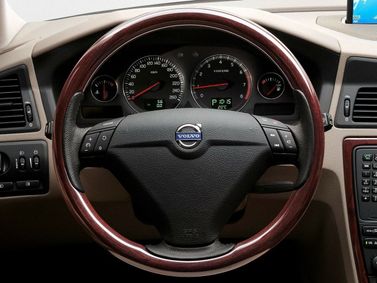 Volvo XC70 أنا فيس ليفت، واجون 5 أبواب — عجلة القيادة