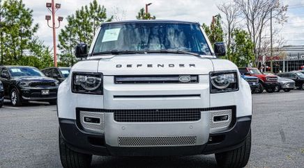 Land Rover Defender ثانياً