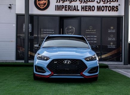 ⁦Hyundai Veloster ثانياً⁩