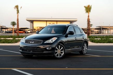 Infiniti QX50 I