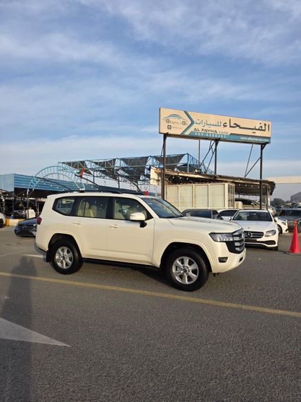 Toyota Land Cruiser السلسلة 300
