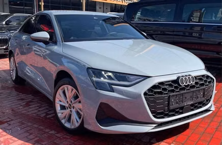 Audi A3 عملية فيس ليفت IV (8 سنوات)