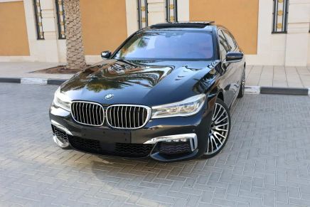 BMW 7 Series السادس (G11/G12)