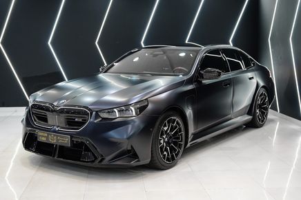 BMW M5 سابعاً (G90)