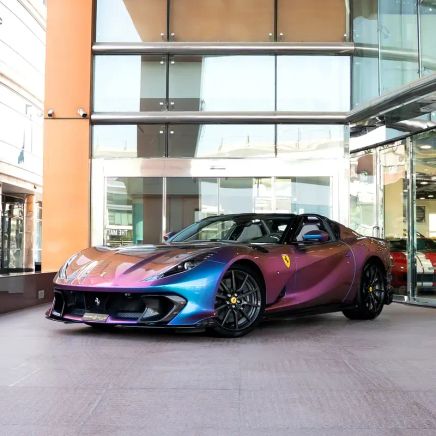 Ferrari 812