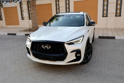 Infiniti QX55