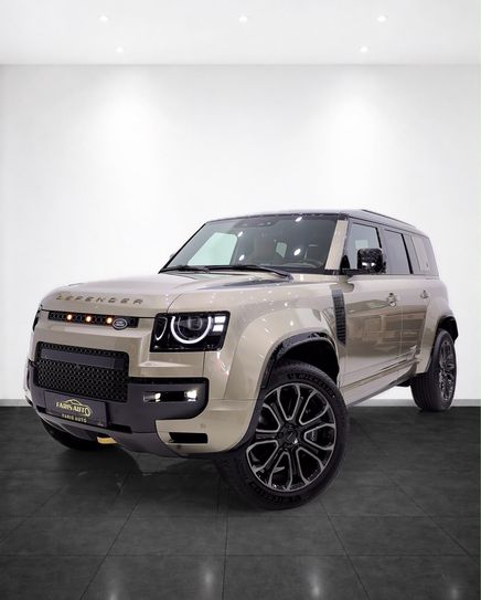 Land Rover Defender ثانياً